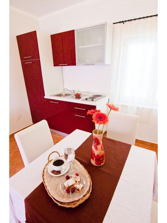 Apartments Cambi Kastela Exterior photo